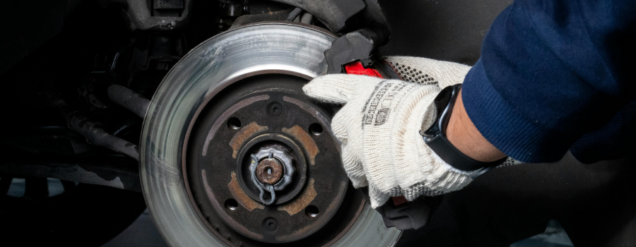 A rastreabilidade no setor automotivo surge como resposta à necessidade de maior controle de qualidade e segurança em toda a cadeia produtiva.